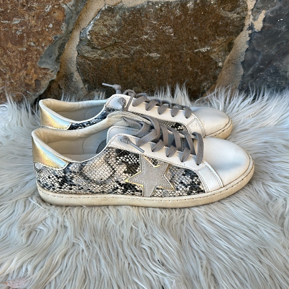 Vintage Havana Bianca Gold Snake Star Sneakers – Size 9 - Picture 5 of 7